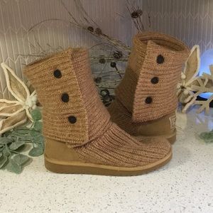 Ugg tan crochet button boots size 7 lightly worn